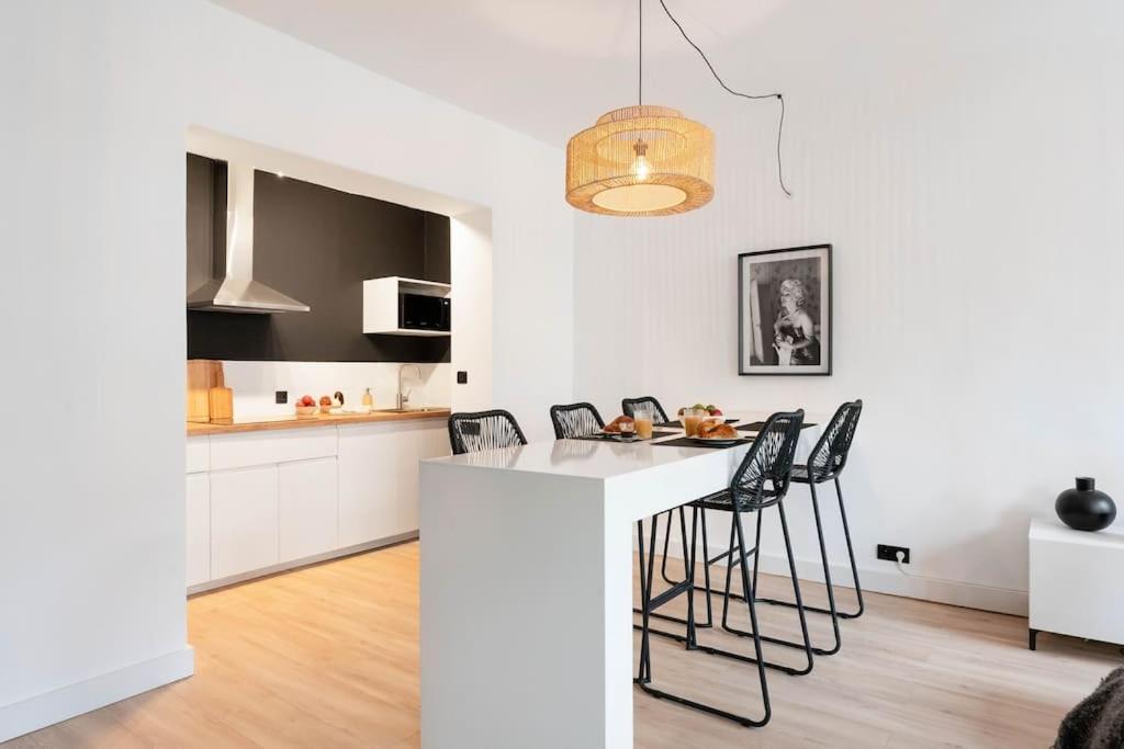 La Belle Aventure Au Soleil Du Vieux-port Apartamento