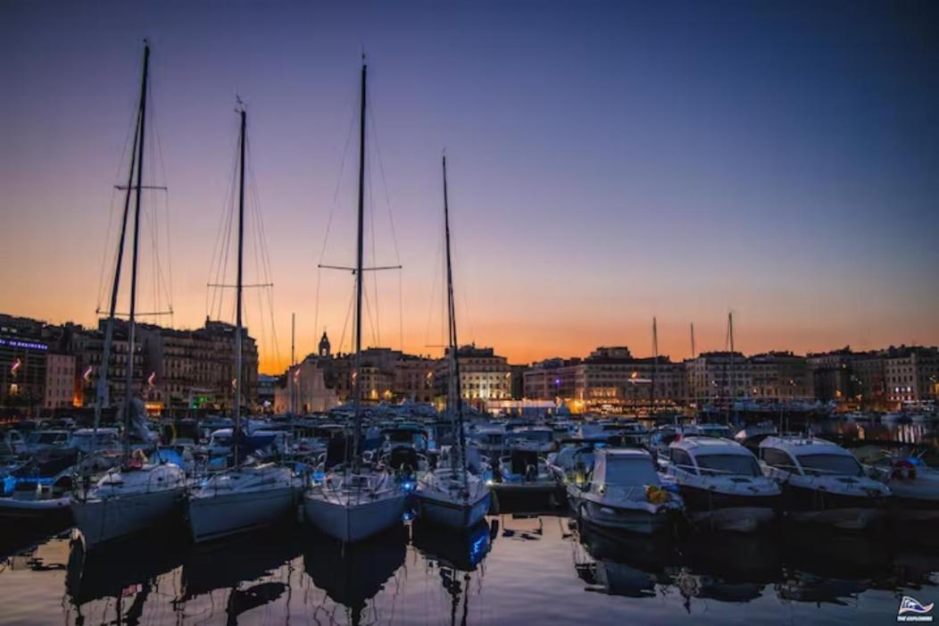 La Belle Aventure Au Soleil Du Vieux-port